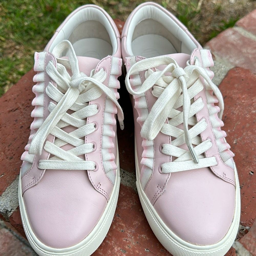 Tory Burch Sneakers